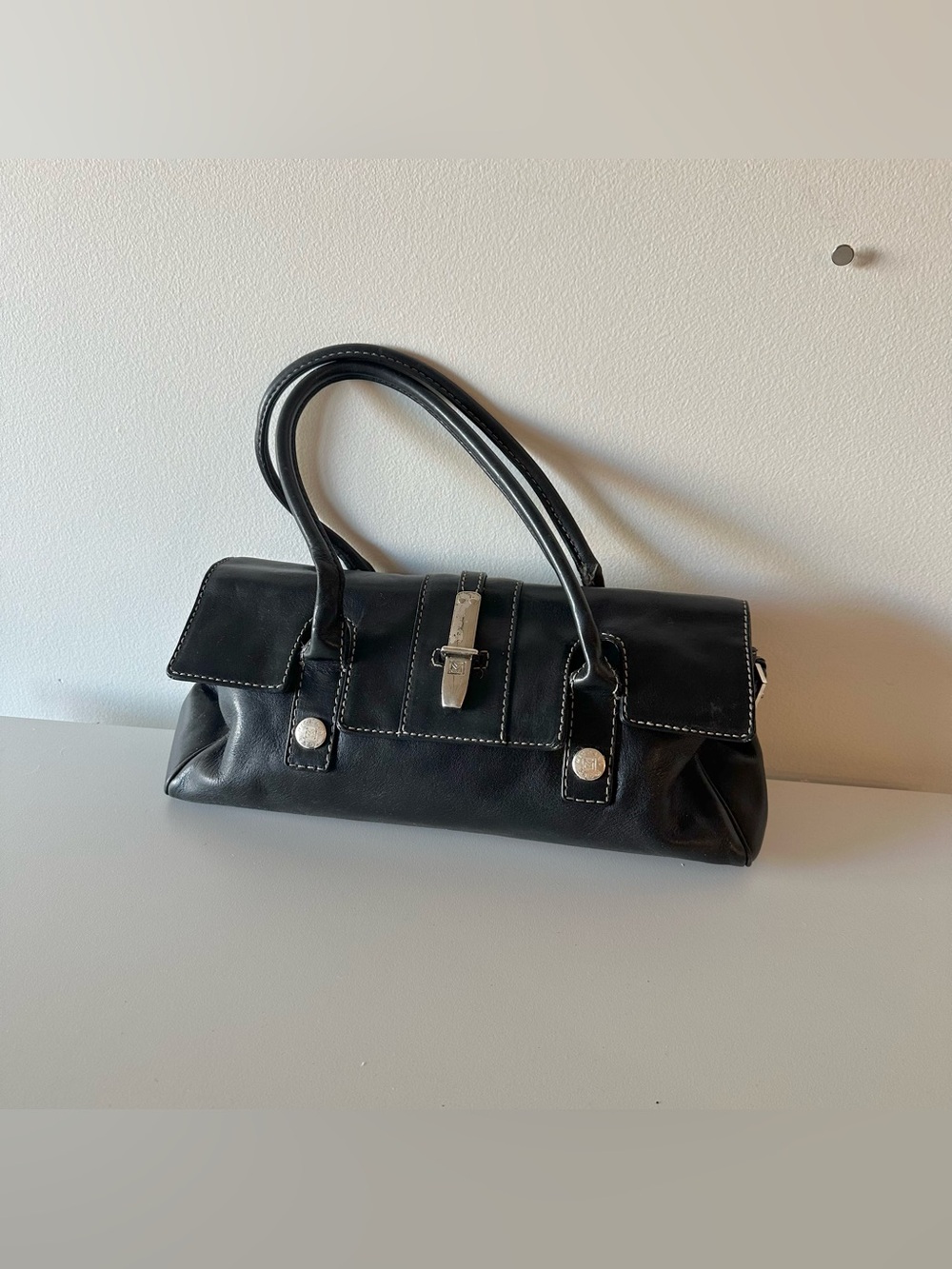 Vintage Y2K Michael Kors Black Leather Baguette Shoulder Bag Preppy Coquette 

G